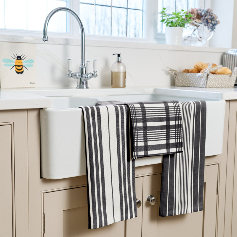 Love Colour Set of 3 Extra Large Black Tea Towels by Dexam